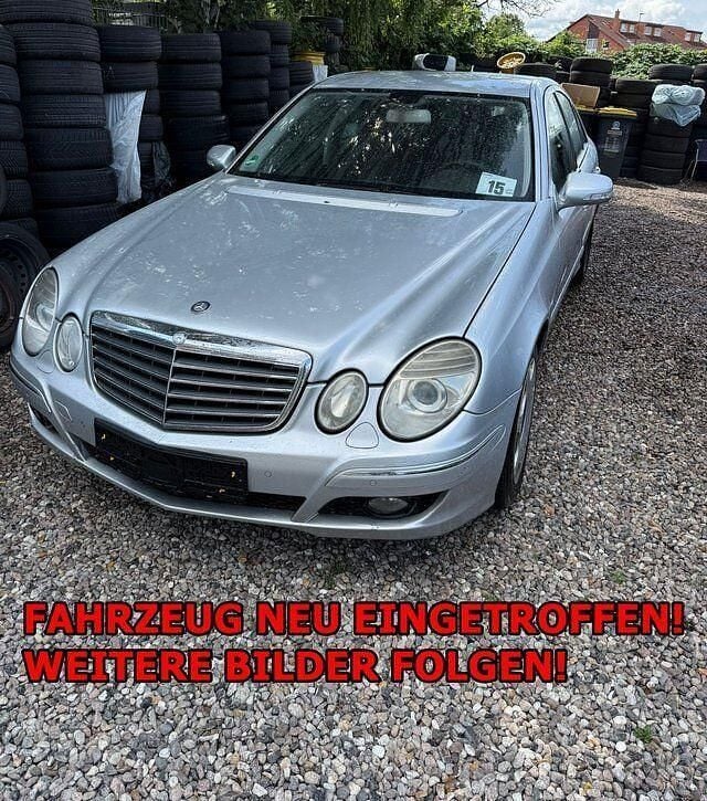 Silber Gebraucht 2007 Mercedes E220 Limousine | 2.980 € (Superpreis) - Bild 1/4