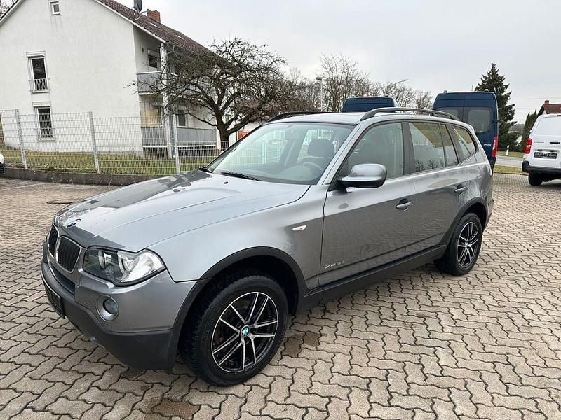 Grau Gebraucht 2010 BMW X3 Efficient Dynamics SUV | 10.900 € (Teuer) - Bild 1/4