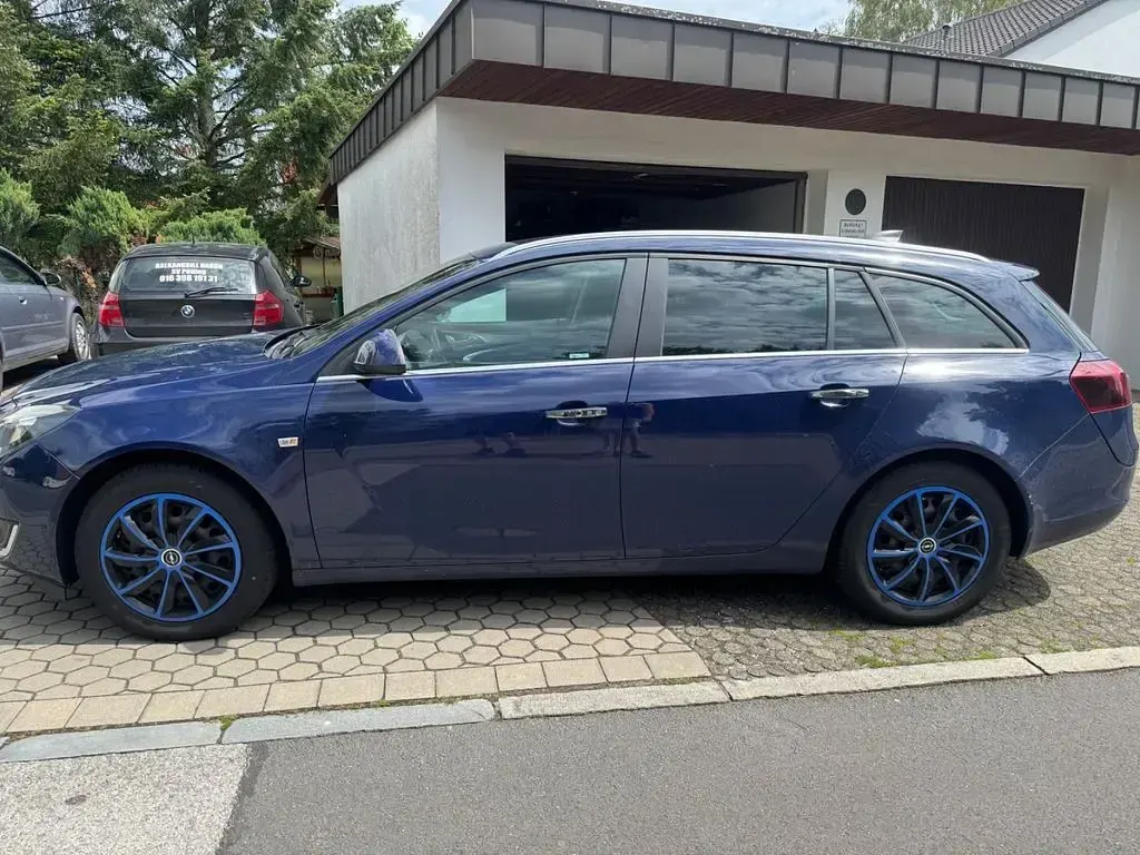 Gebraucht Opel Insignia Selection 136 PS (100 kW) 2016 Blau Kombi
