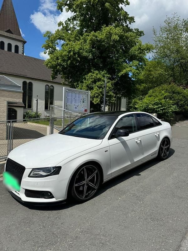 Gebraucht Audi A4 Design 260 PS (191 kW) 2008 Weiß Limousine