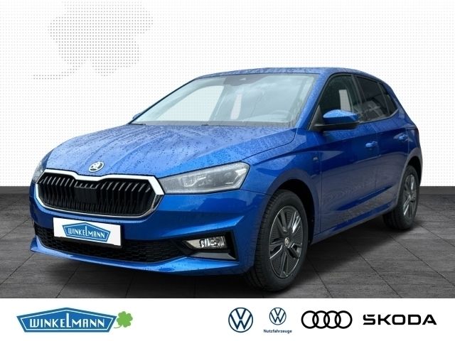 Blau Gebraucht 2024 Skoda Fabia Drive Limousine | 21.950 € (Teuer) - Bild 1/4