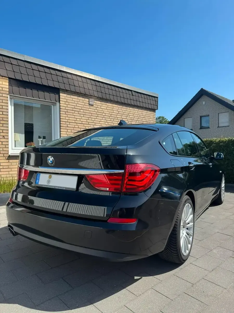 Gebraucht BMW 530 Shadowline 245 PS (180 kW) 2010 Schwarz Limousine