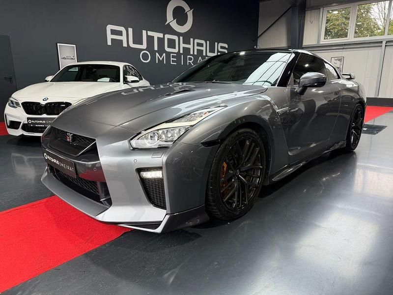 Grau Gebraucht 2017 Nissan GT-R Black Edition Coupé | 105.900 € (Etwas zu teuer) - Bild 1/4