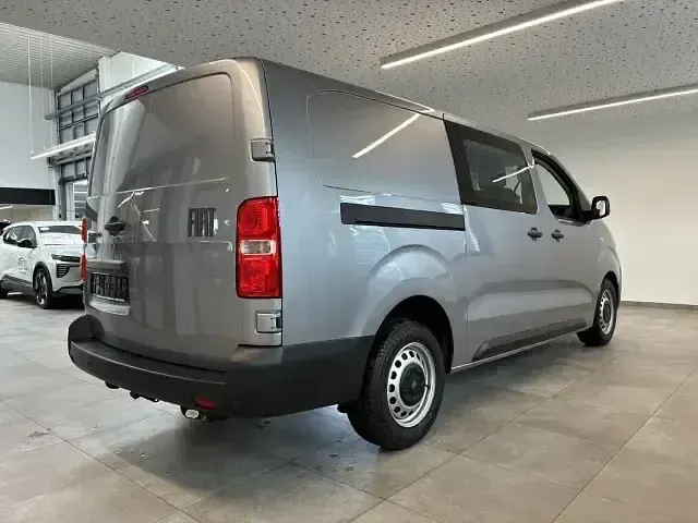 Neu Fiat Scudo 150 PS (110 kW) 2026 Maestro grau = silber Van