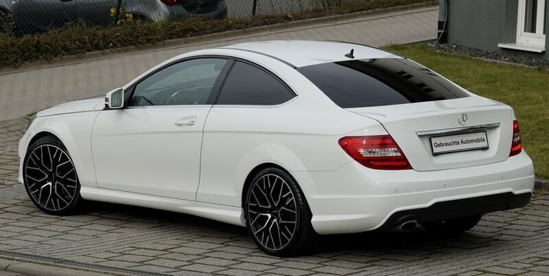 Weiß Gebraucht 2013 Mercedes C220 AMG Coupé | 16.500 € (Etwas zu teuer) - Bild 1/4