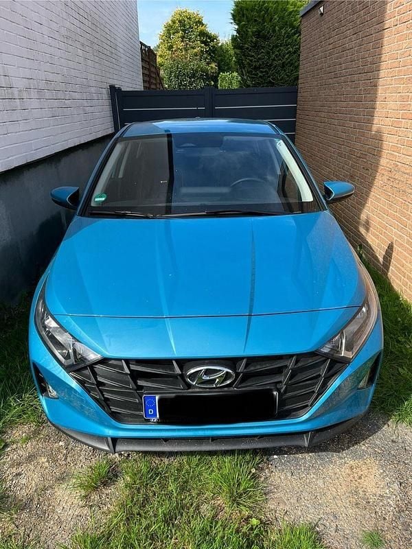 Blau Gebraucht 2021 Hyundai i20 Select Kleinwagen | 12.900 € (Fairer Preis) - Bild 1/4