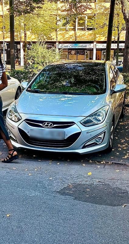 Gebraucht Hyundai i40 136 PS (100 kW) 2012 Grau Limousine