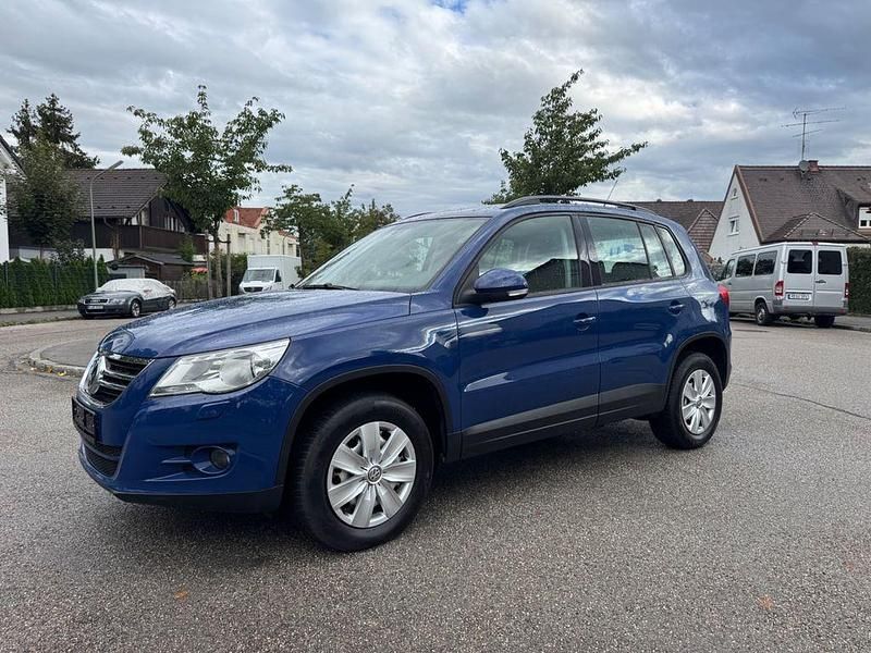 Blau Gebraucht 2009 VW Tiguan Trendline SUV | 3.550 € (Guter Preis) - Bild 1/4