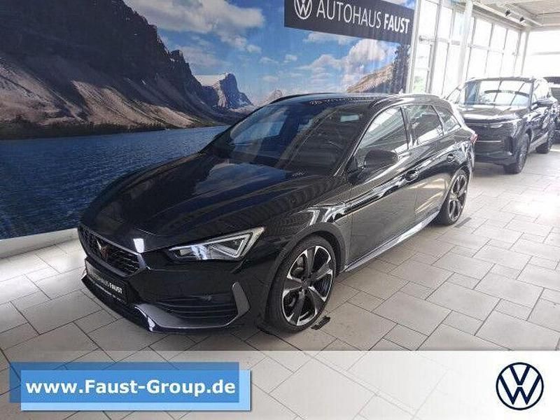 Schwarz metallic Gebraucht 2022 Cupra Leon VZ Kombi | 26.950 € (Fairer Preis) - Bild 1/4