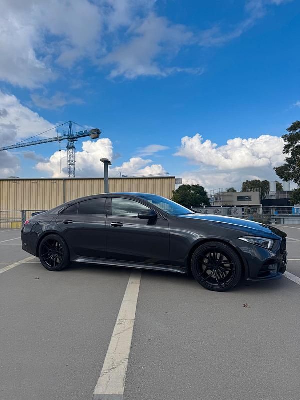 Schwarz Gebraucht 2018 Mercedes CLS450 AMG line Coupé | 42.900 € (Fairer Preis) - Bild 1/4