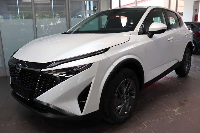 Pearl weiß Neu 2025 Nissan Qashqai SUV | 24.880 € (Superpreis) - Bild 1/4