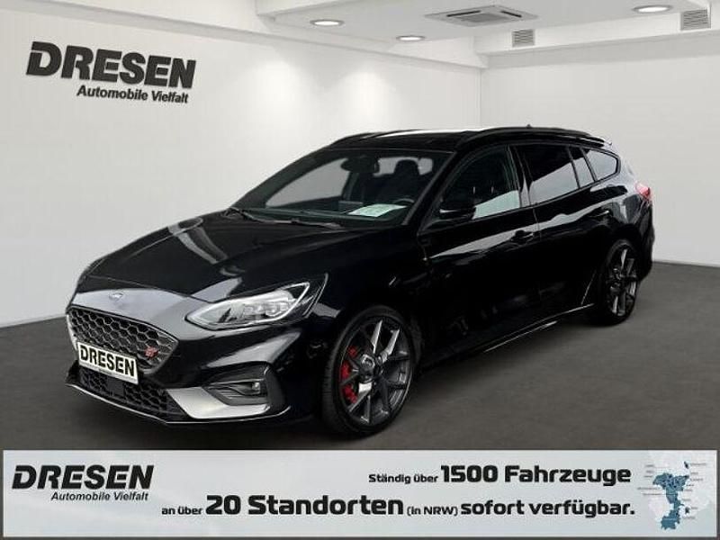 Schwarz Gebraucht 2021 Ford Focus Performance Edition Kombi | 28.990 € (Fairer Preis) - Bild 1/4