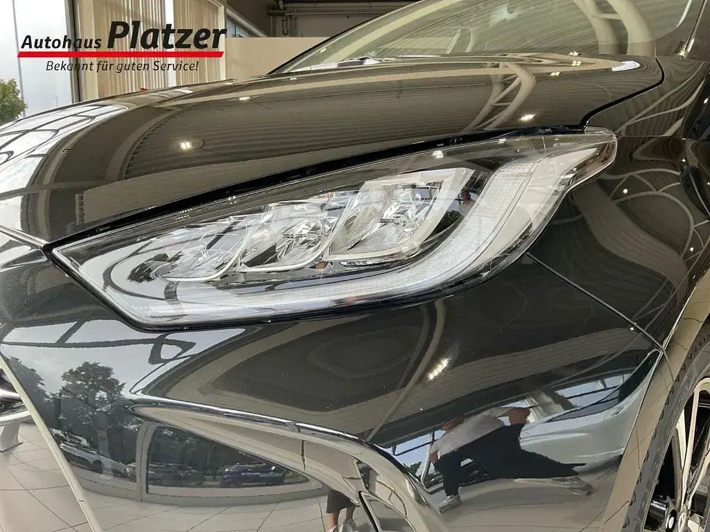 Neu Toyota Yaris Hybrid 92 PS (67 kW) 2025 Blau Limousine