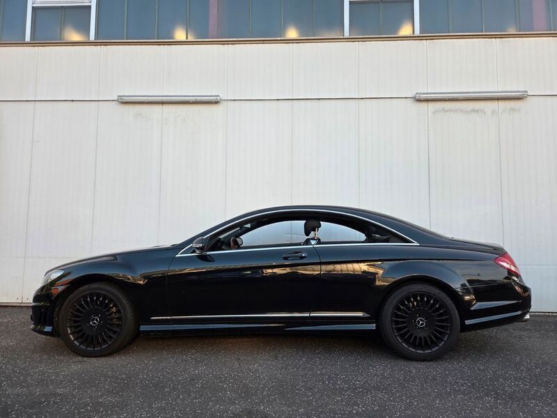 Obsidianschwarz metalliclack Gebraucht 2009 Mercedes CL55 AMG AMG Coupé | 18.900 € - Bild 1/4