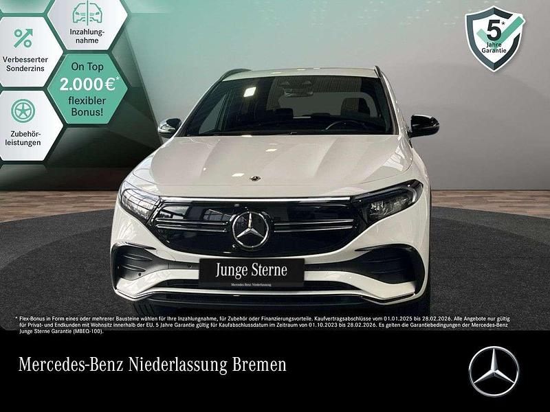 Weiß Gebraucht 2021 Mercedes EQA250 Advanced Plus SUV | 28.990 € (Fairer Preis) - Bild 1/3