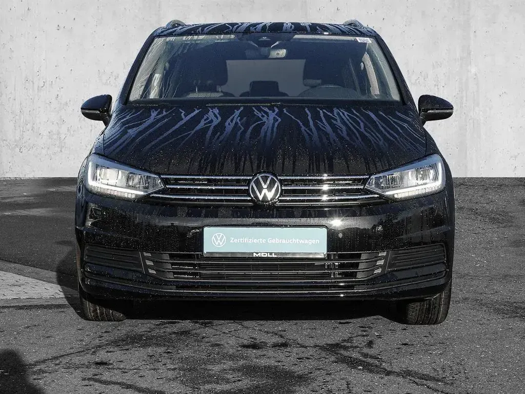Neu VW Touran Comfortline 150 PS (110 kW) 2025 Grau Van / Kleinbus