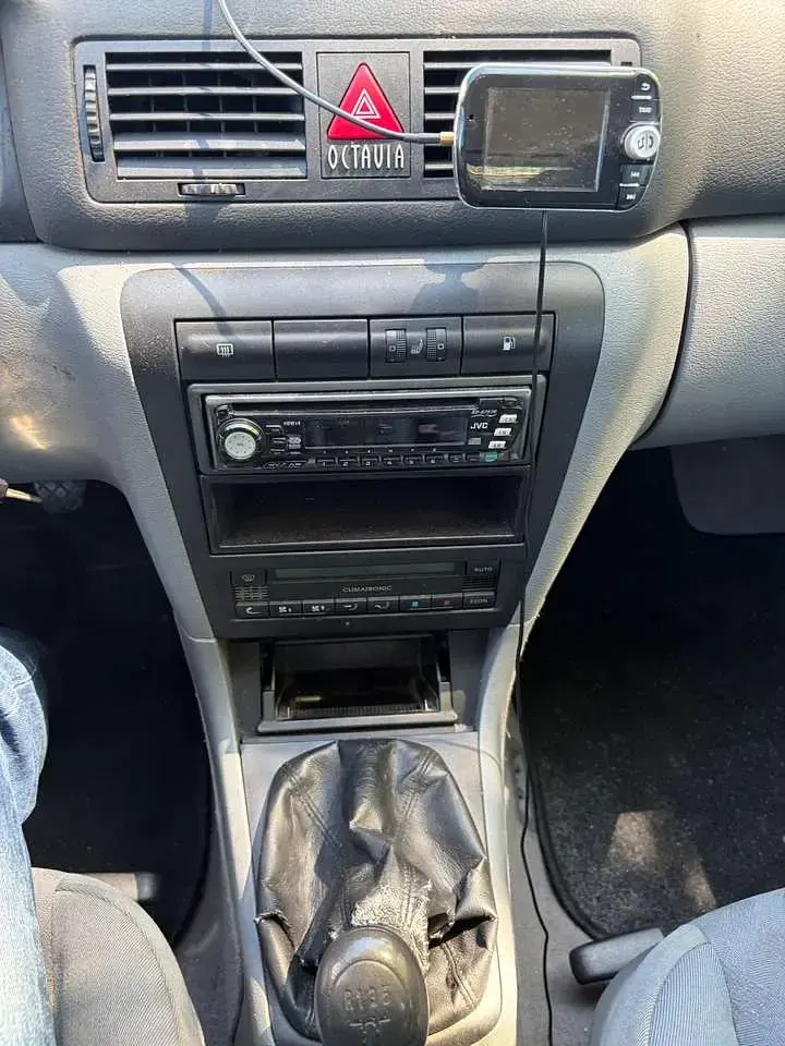 Gebraucht Skoda Octavia 116 PS (85 kW) 2000 Schwarz Kombi