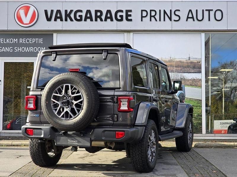 Gebraucht Jeep Wrangler Unlimited Sahara 379 PS (278 kW) 2022 Grau SUV