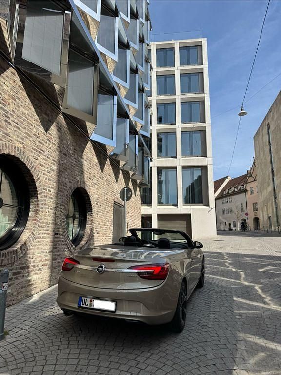 Gebraucht Opel Cascada Edition 170 PS (125 kW) 2014 Beige Cabrio