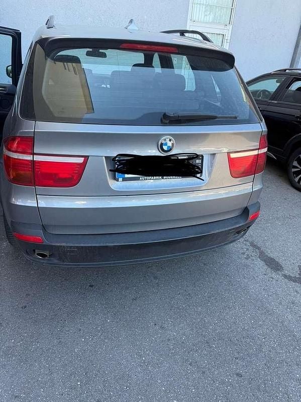 Grau Gebraucht 2008 BMW X5 SUV | 10.000 € (Guter Preis) - Bild 1/4