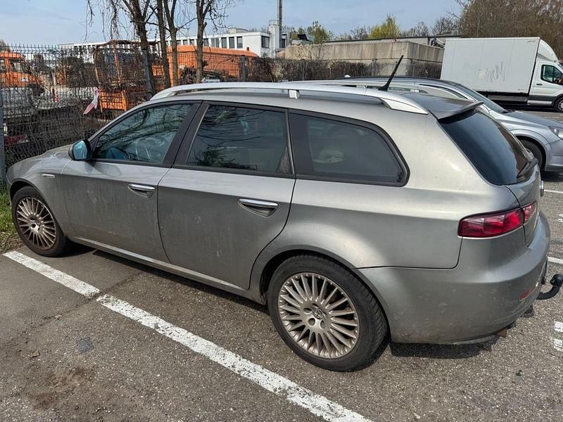 Gebraucht Alfa Romeo 159 Turismo 170 PS (125 kW) 2010 Grau Kombi