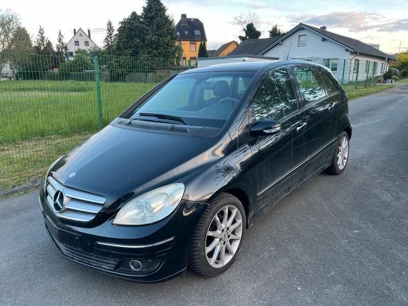 Schwarz Gebraucht 2007 Mercedes B150 Avantgarde Van / Kleinbus | 2.200 € (Fairer Preis) - Bild 1/4