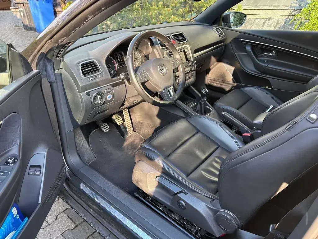 Gebraucht VW Eos Sportline 122 PS (89 kW) 2013 Braun Cabrio