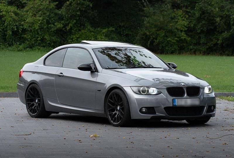 Grau Gebraucht 2008 BMW 325 Performance Coupé | 8.500 € (Etwas zu teuer) - Bild 1/4