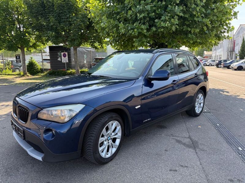 Gebraucht BMW X1 143 PS (105 kW) 2012 Blau SUV