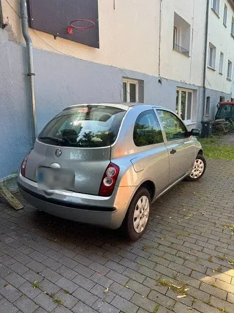 Gebraucht Nissan Micra 65 PS (47 kW) 2007 Silber Kleinwagen