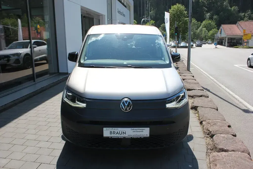 Gebraucht VW Caddy 122 PS (89 kW) 2022 Mojavebeige Van / Kleinbus