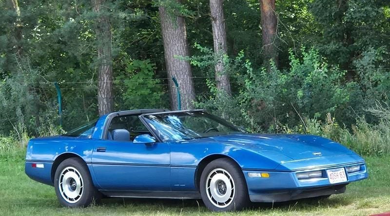 Blau Gebraucht 1985 Corvette C4 Coupé | 16.900 € - Bild 1/4