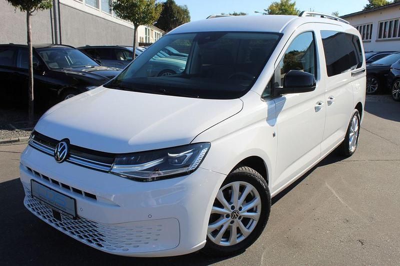 Weiß Gebraucht 2022 VW Caddy Maxi Life Life Van / Kleinbus | 29.980 € (Etwas zu teuer) - Bild 1/4