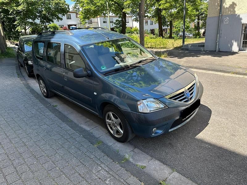 Blau Gebraucht 2008 Dacia Logan Limousine | 1.599 € (Guter Preis) - Bild 1/4