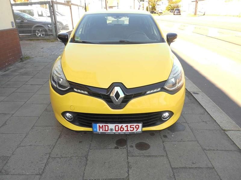 Gelb Gebraucht 2013 Renault Clio IV Dynamique Limousine | 4.400 € (Superpreis) - Bild 1/4