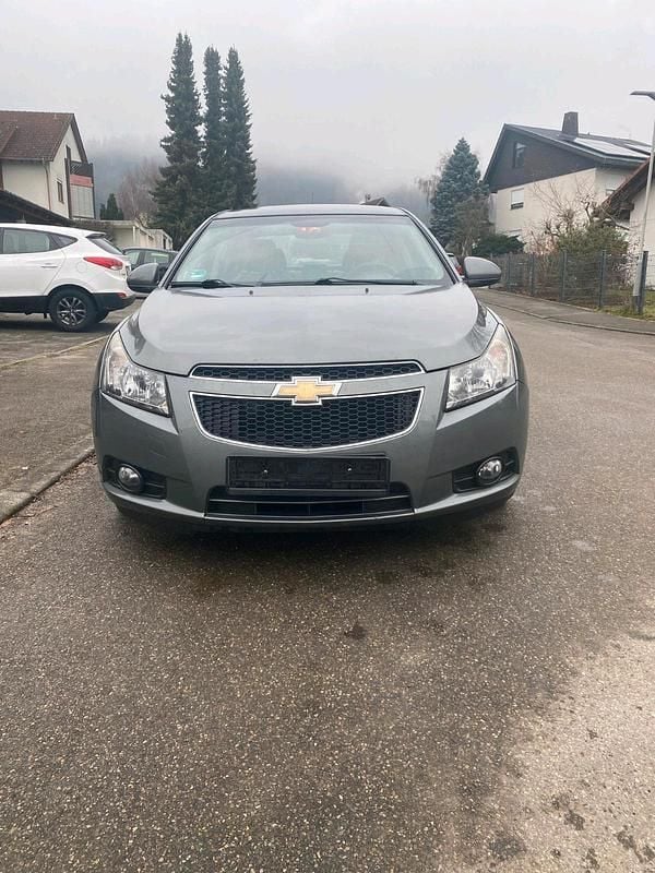 Gebraucht Chevrolet Cruze LT 120 PS (88 kW) 2011 Grau Limousine