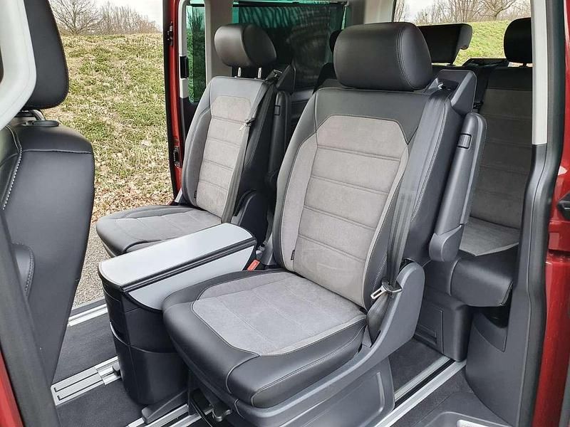 Gebraucht VW Multivan Highline 199 PS (146 kW) 2020 Van