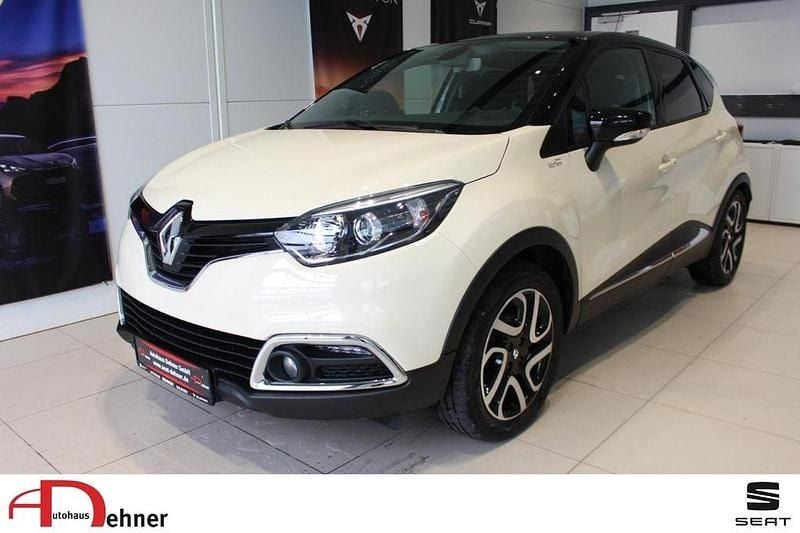 Schwarz Gebraucht 2015 Renault Captur Intens SUV | 9.980 € (Guter Preis) - Bild 1/4