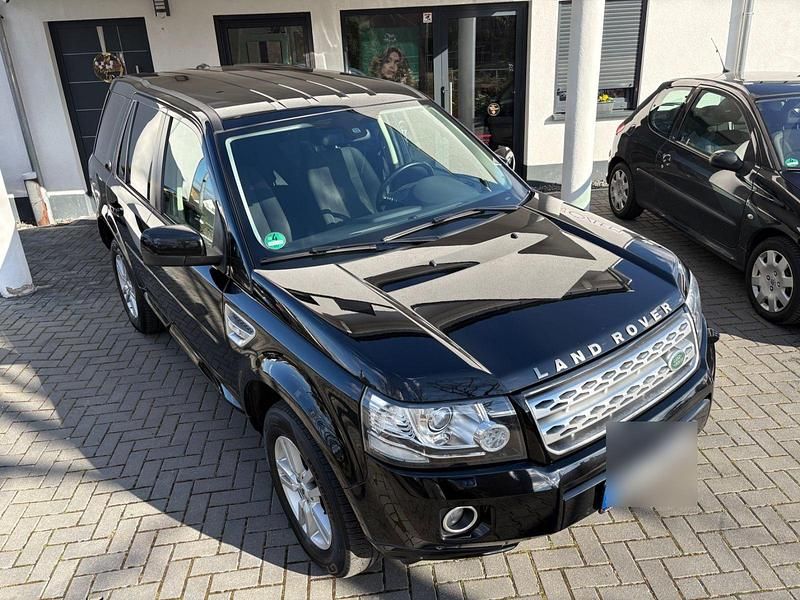 Gebraucht Land Rover Freelander 2 SE Dynamic 150 PS (110 kW) 2014 Schwarz SUV
