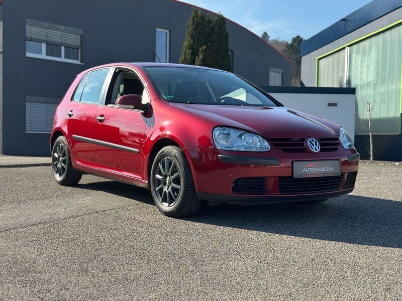 Rot Gebraucht 2006 VW Golf V Trendline Limousine | 2.690 € (Etwas zu teuer) - Bild 1/4