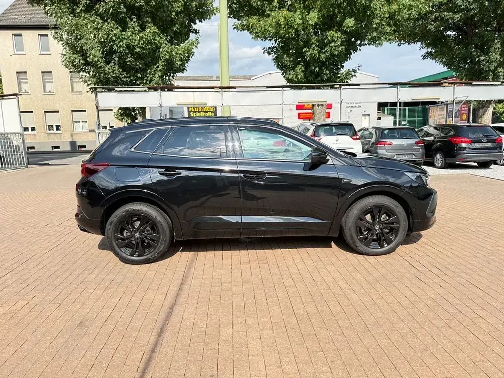 Gebraucht Opel Grandland X GS Line 131 PS (96 kW) 2022 Diamond black SUV