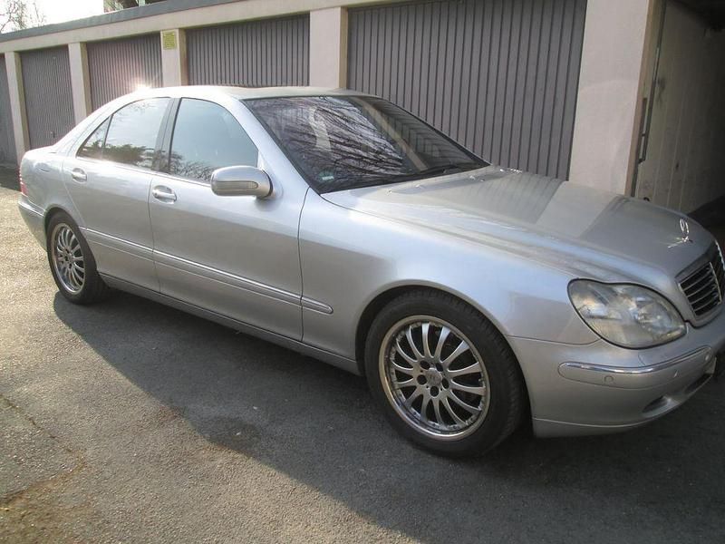 Gebraucht Mercedes S320 224 PS (164 kW) 1999 Silber Limousine