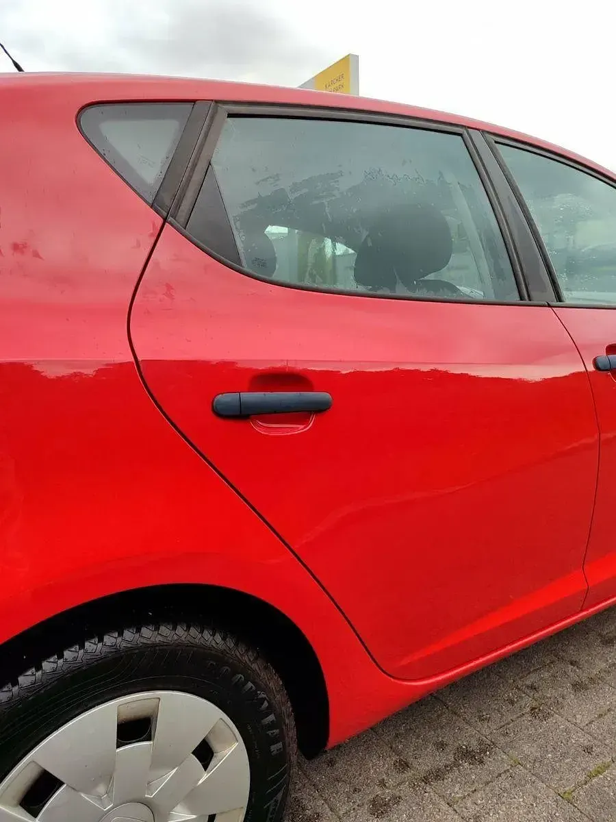 Gebraucht Seat Ibiza Reference 69 PS (50 kW) 2013 Rot Kleinwagen