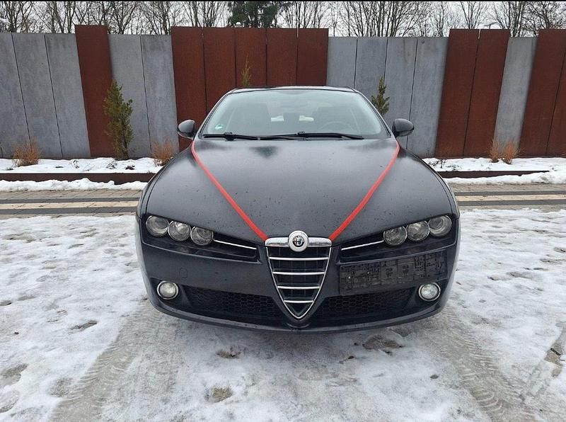 Andere farben Gebraucht 2006 Alfa Romeo 159 Limousine | 2.500 € (Etwas zu teuer) - Bild 1/4