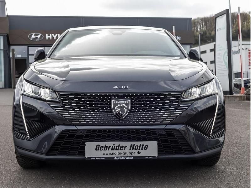 Gebraucht Peugeot 408 Allure 131 PS (96 kW) 2023 Grau / titane grau Limousine