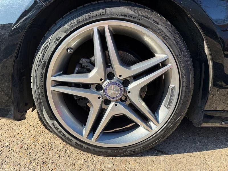 Gebraucht Mercedes CLA200 156 PS (114 kW) 2016 Schwarz Limousine