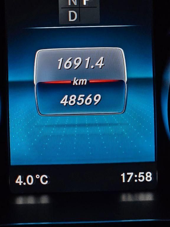 Gebraucht Mercedes V250 Edition 190 PS (139 kW) 2022 Schwarz Van / Kleinbus