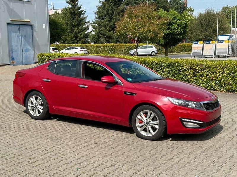 Rot Gebraucht 2014 Kia Optima Edition 7 Limousine | 7.990 € (Superpreis) - Bild 1/2