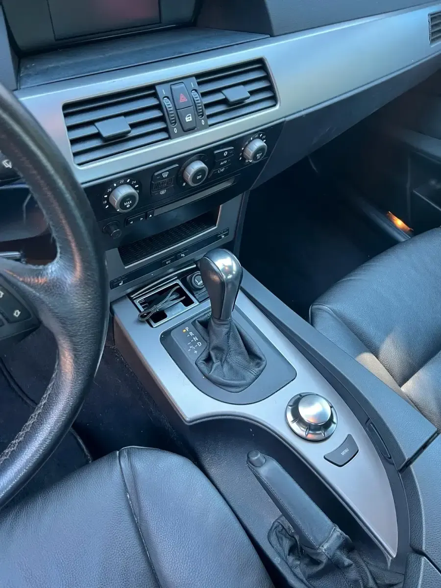 Usata BMW 530 273 CV (200 kW) 2004 Grigio Berlina