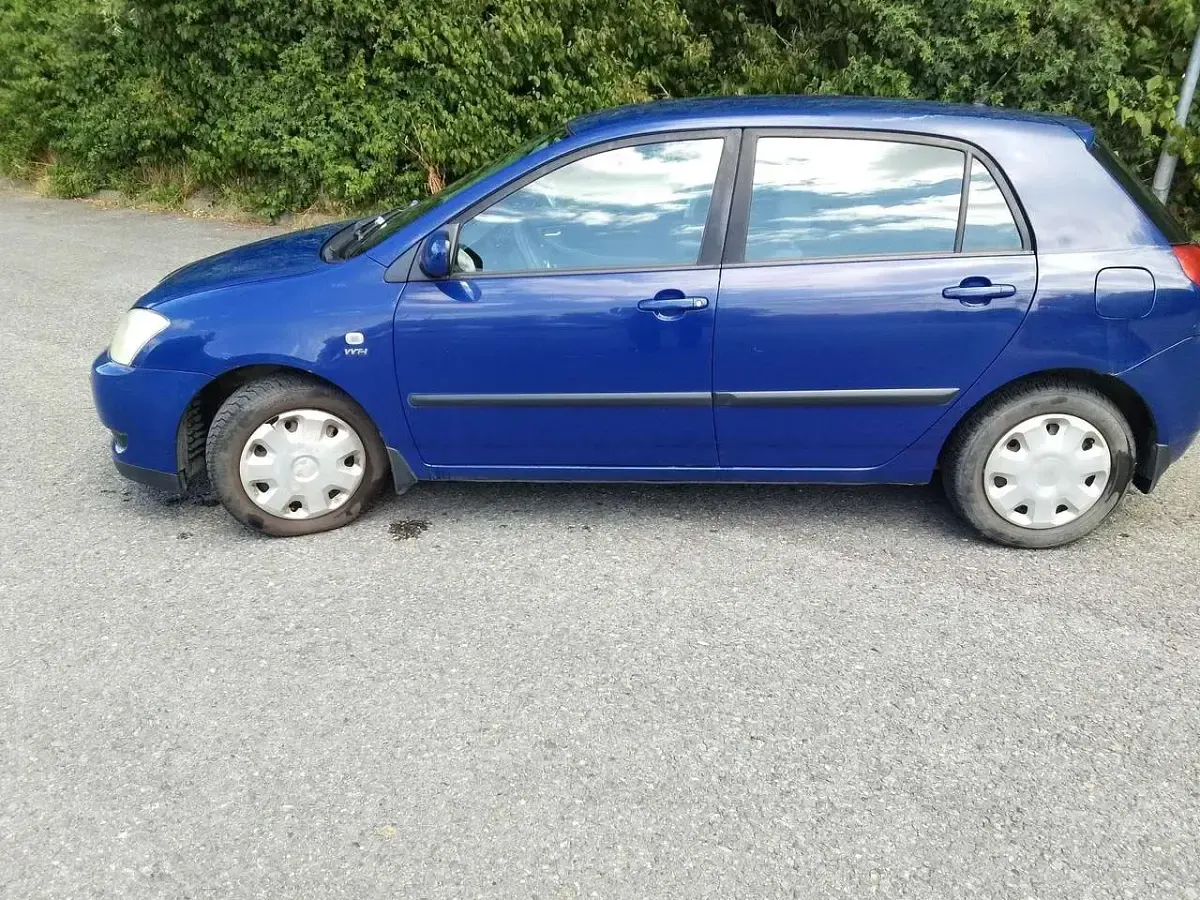 Gebraucht Toyota Corolla Sol 97 PS (71 kW) 2003 Limousine